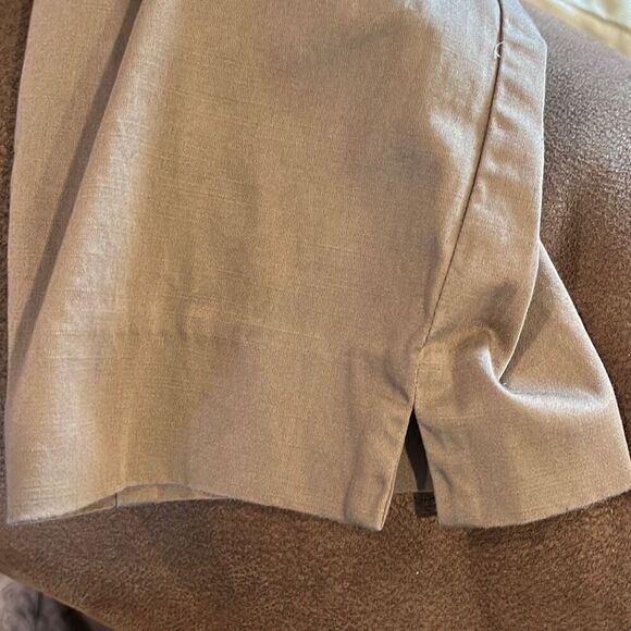 Chico’s Tan Khaki Ankle Pants Size 6 - Picture 5 of 6